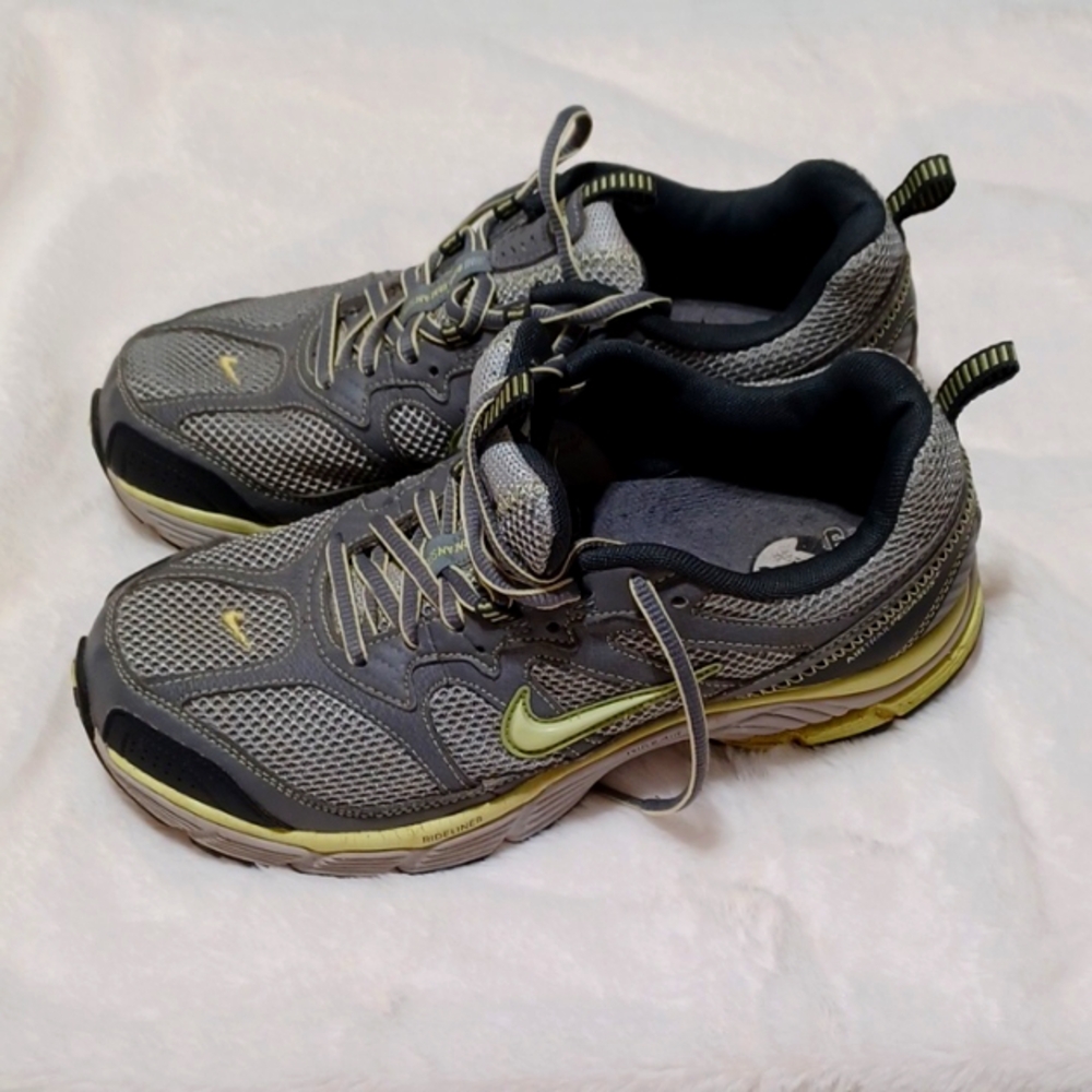 NIKE AIRTRAIL RIDELINER Women's Running Shoes 7.5 Grey/Yellow Trim